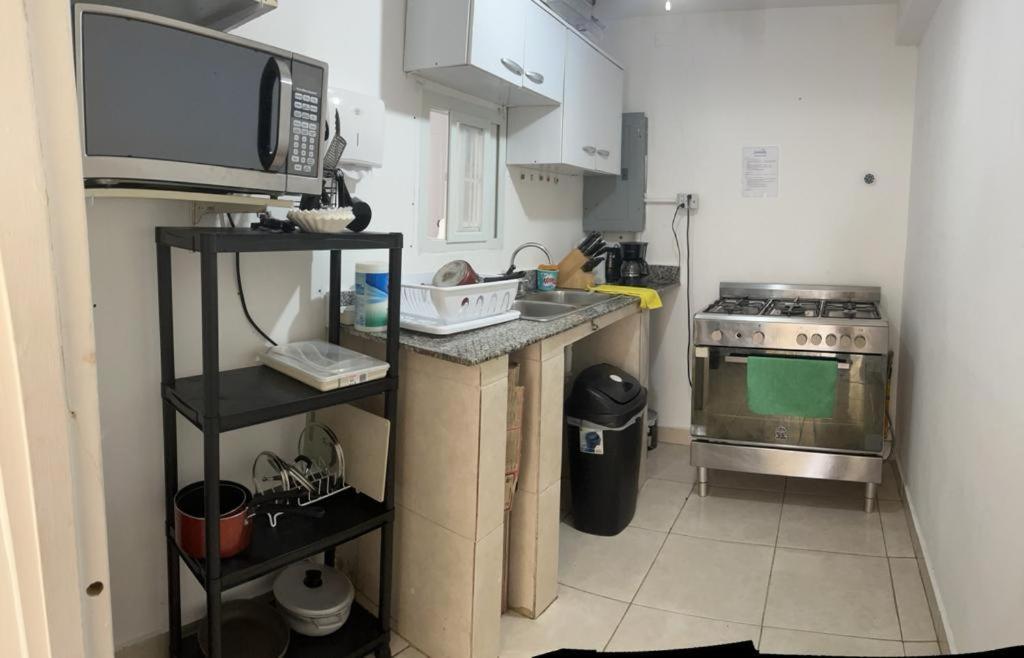Hostal Familiar Carmencita Panamá Esterno foto