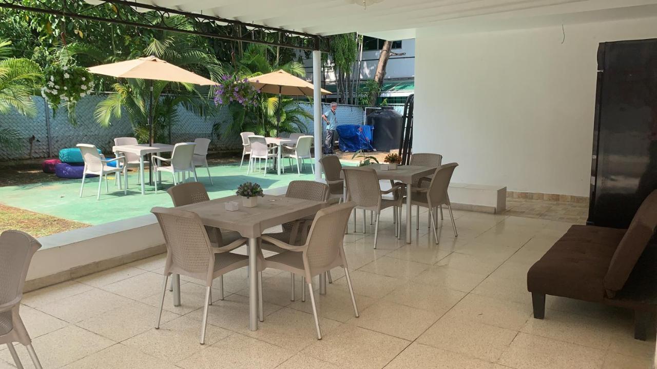 Hostal Familiar Carmencita Panamá Esterno foto